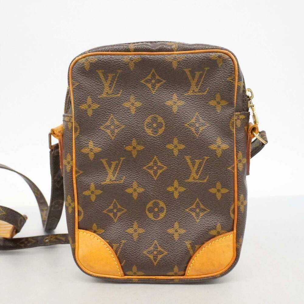 LOUIS VUITTON Brown Monogram Shoulder Bag - Picture 13 of 13
